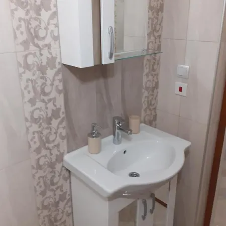 דירה Апартамент За Отдих Уют *